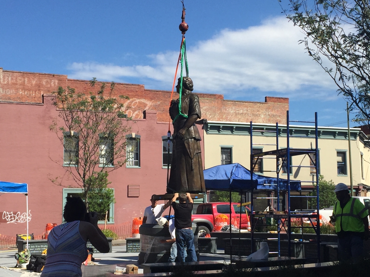 Installing the Maggie L. Walker monument. Photo by Ellyn Parker.